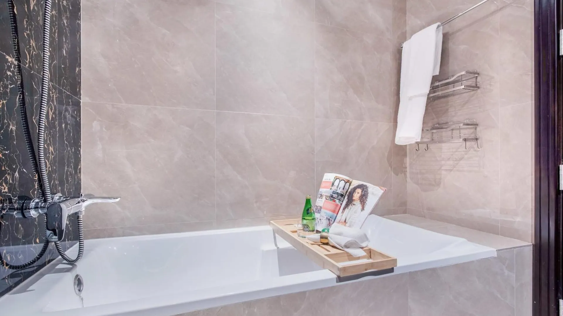 Apartment Frank Porter - Elite Downtown Residence Dubai